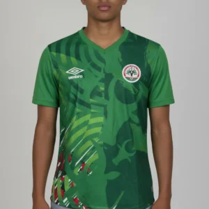 Maillot Umbro Vert Barea Madagascar — porté